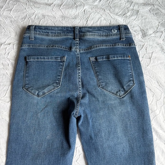 Kensie Blue Skinny Jeans Medium Wash with Dark Wash Detail - Picture 9 of 9